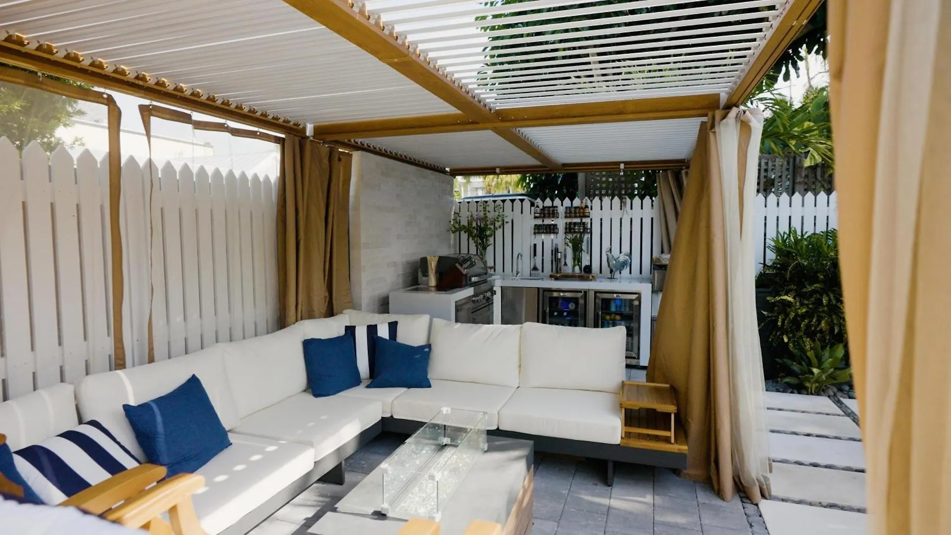 Sombrero Reef Light Suite كي وست